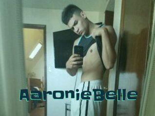 Aaronie_Belle