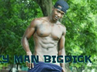 CHARLIE_SEXY_MAN_BIGDICK