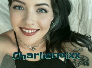 Charlieonixx