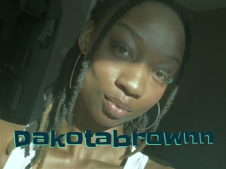 Dakotabrownn