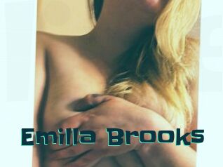 Emilla_Brooks
