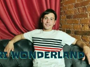 LARI_WONDERLAND
