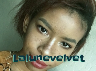 Lalunevelvet