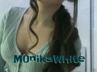 M0nikaWhite