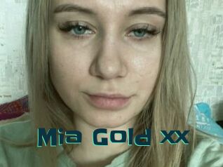 Mia_Gold_xx