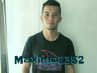 Maximo2352