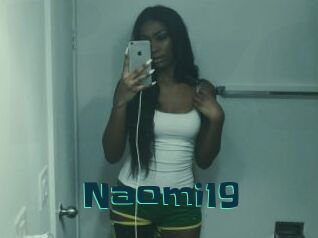 Naomi19