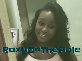 RoxyOnThePole