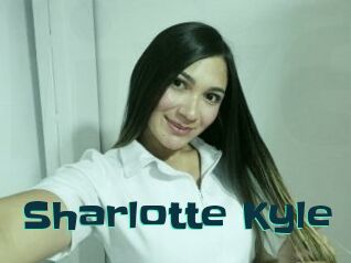 Sharlotte_Kyle