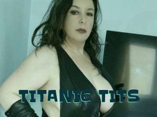 TITANIC_TITS