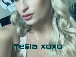 Tesla_xoxo